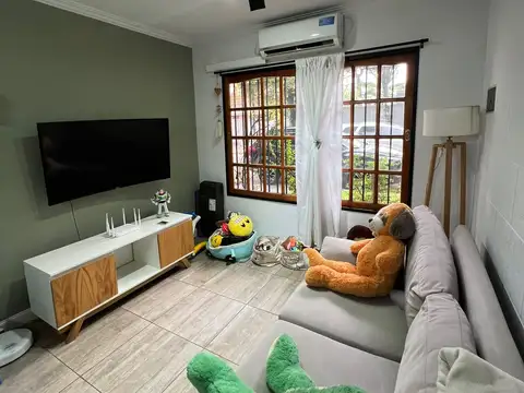 Casa en Venta en Carapachay, USD 140.000
