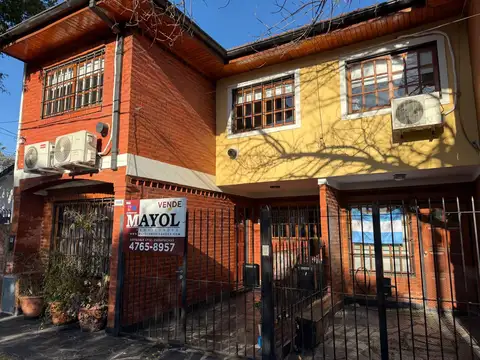 DUPLEX 3 AMBIENTES EN CARAPACHAY