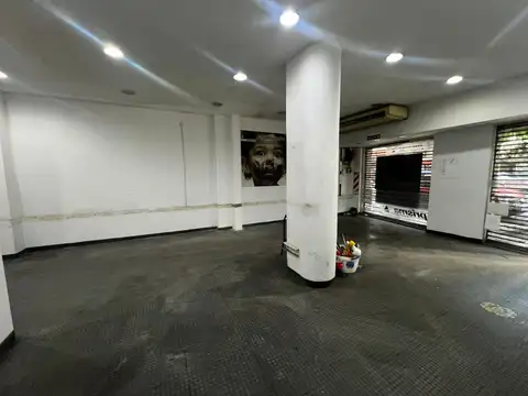 Local en Alquiler 45 años