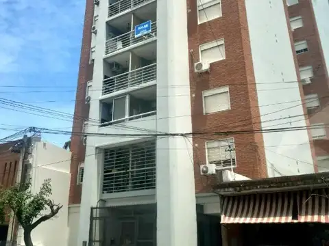 Excelente Depto. 2 Dorm. al Frente Microcentro Santa Fe.