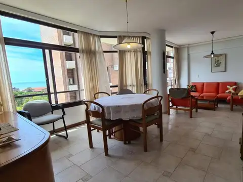 Departamento en venta - 2 Dormitorios 2 Baños - Pinamar