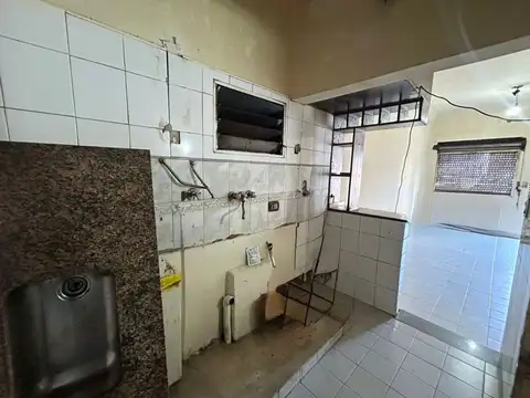 Venta Monoambiente al frente Avellaneda