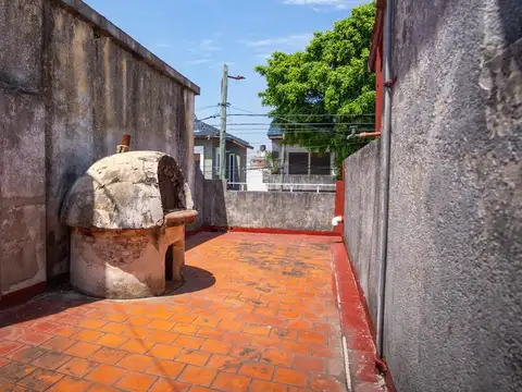 Depto Tipo Casa en Venta en Haedo Sur, USD 85.000