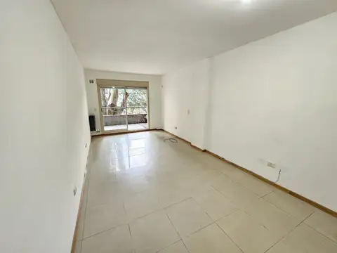 Padilla 700, Piso 1