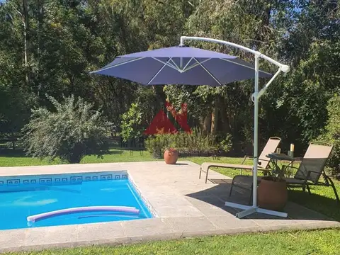 Casa Chalet  en Alquiler en Barrio Parque Los Pinos, Exaltación de la Cruz, G.B.A. Zona Norte