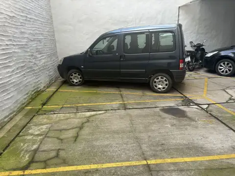 Cochera - Venta - Argentina, Capital Federal - DOBLAS 498