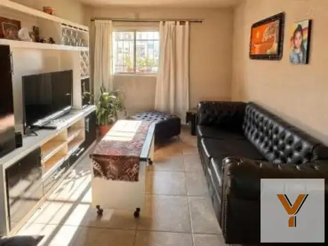 Departamento 5 ambientes con 2 baños