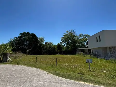 Terreno en Venta en Loma Verde, USD 39.000