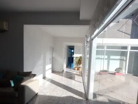 Departamento en Alquiler de 4 dormitorios