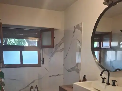 VENTA Casa de 3 Dormitorios en B° Manzanar cipolletti