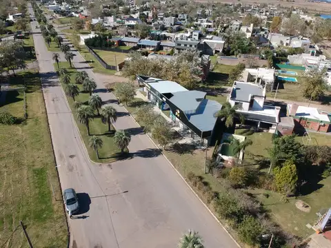 Local en Alquiler en Roldan, $ 850.000