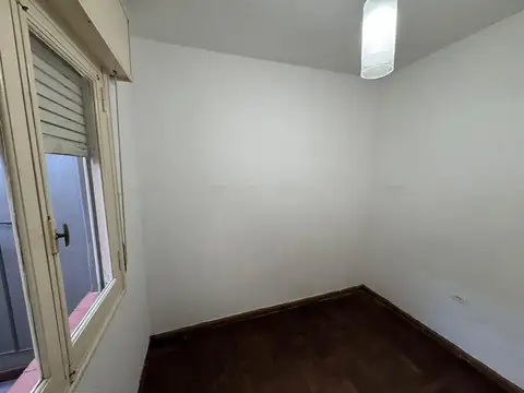 Departamento 4 ambientes con 1 baño