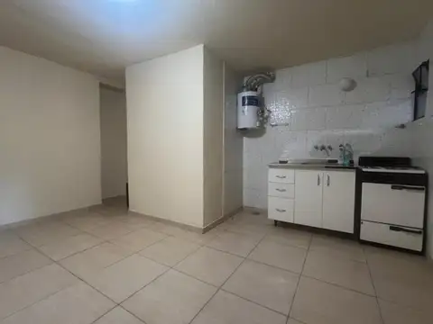 Depto Tipo Casa en Alquiler en San Cristobal, $ 420.000