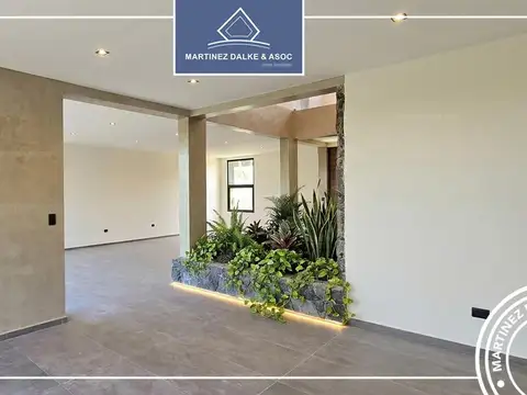 Casa en Venta en La Deseada, USD 480.000