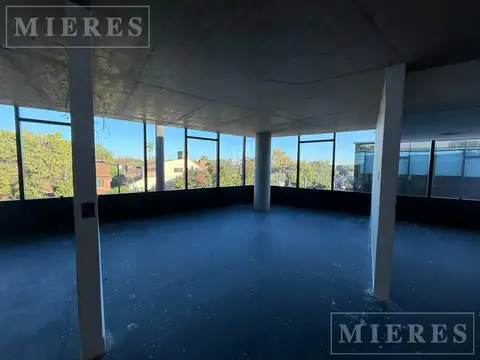 Oficina en Alquiler en Lomas de San Isidro, USD 2.800