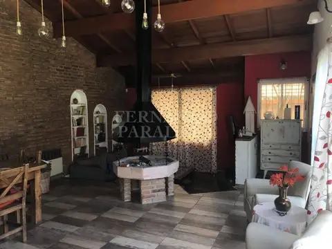 Casa en Alquiler Temporal en Barrio Parque Leloir, USD 3.000