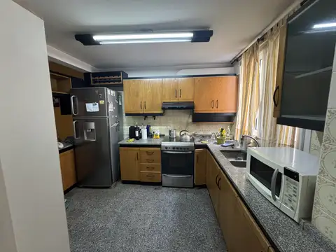 Departamento en Alquiler de 4 ambientes