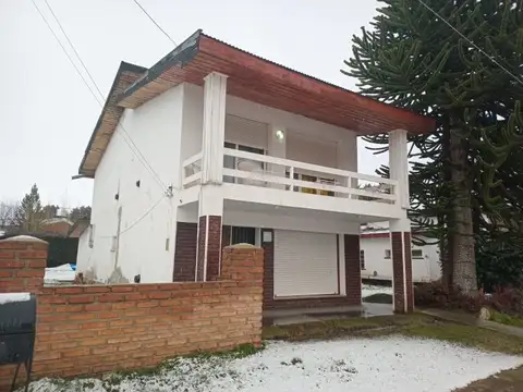 Casa en Venta con 1 cochera