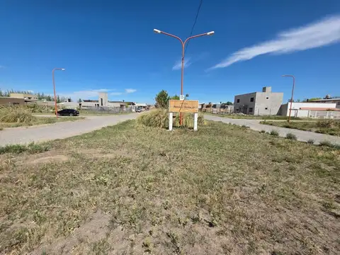 Terreno en Venta en General Fernandez Oro, USD 26.000