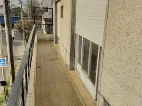 Venta depto 3 amb con cochera