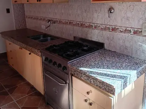 Pablo Giorello 1200, Piso P.B