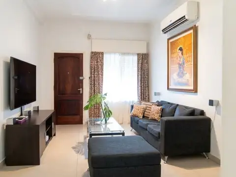 Casa 6 ambientes con 2 baños