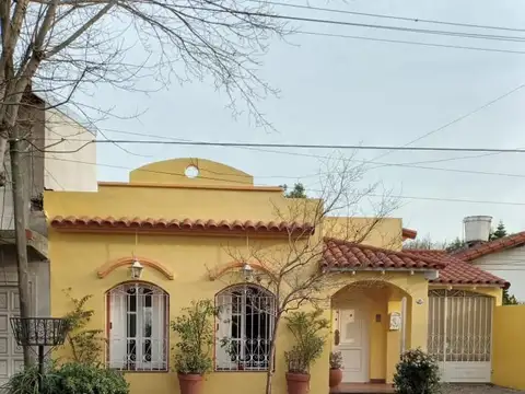 CASA EN VENTA  EN RANELAGH