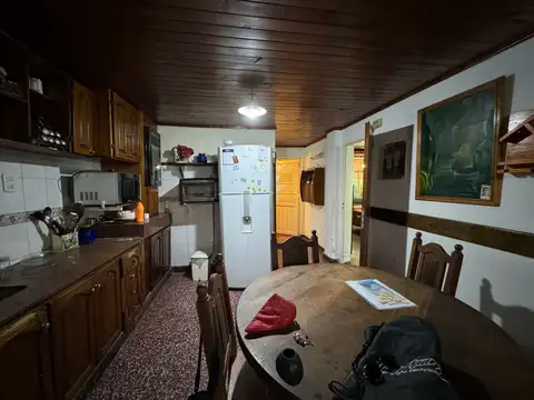 Vendo Casa y Departamentos en Concepción del Uruguay, Entre Ríos.