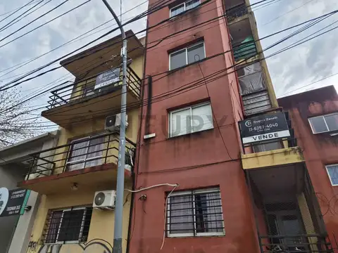 Oportunidad en Pilar Centro: Monoambiente con Balcón y Ascensor | Acepta Permuta
