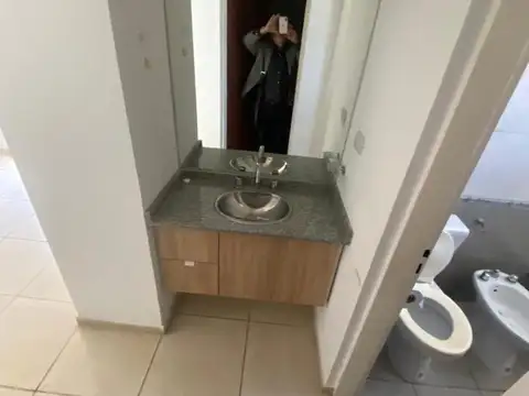 Departamento en Alquiler en Echesortu, $ 490.000