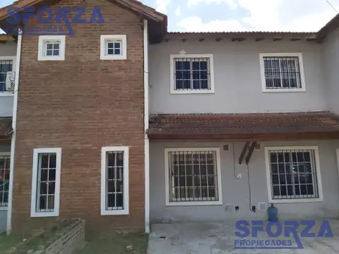 Depto Tipo Casa en Venta de 3 ambientes