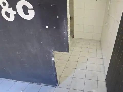 Local en Alquiler 50 años