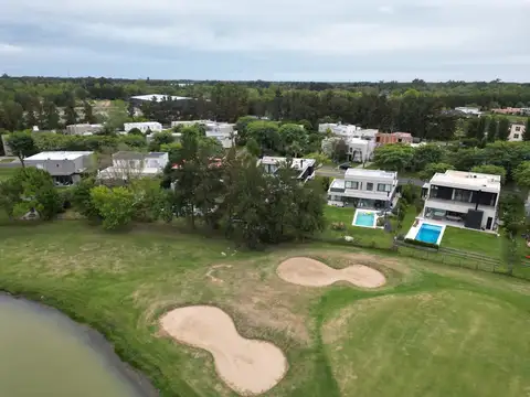 Casa en Venta en San Isidro Labrador, USD 840.000