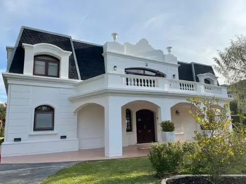 ALQUILER CASA  5 AMB amoblada