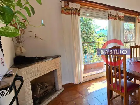 Venta Casa multifamiliar 7 ambientes con Terraza en  Washington al 3700, Carapachay