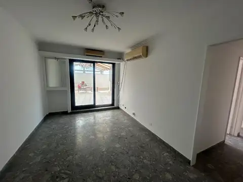 Pringles 1300, Piso 3