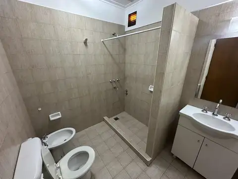 RIVADAVIA al 3100