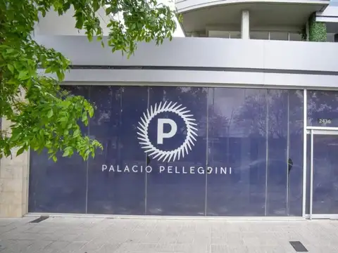 LOCAL COMERCIAL BOULEVARD PELLEGRINI Y RIVADAVIA