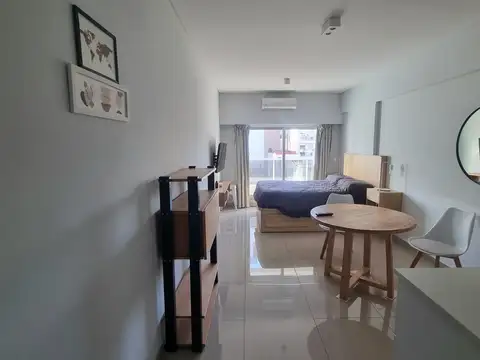 Crámer 2400, Piso 6