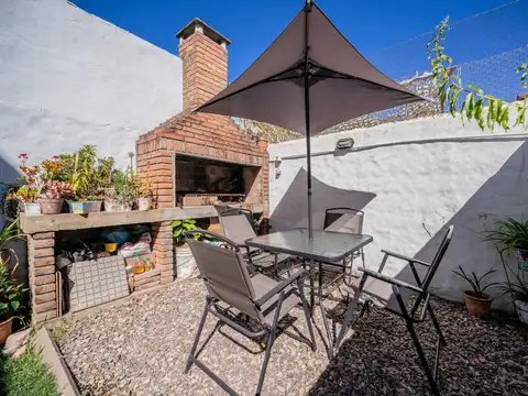 Depto Tipo Casa en Venta de 3 ambientes
