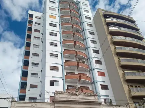Departamento en Alquiler en La Plata [Cod: 766]