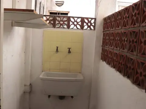 Departamento en Alquiler en Microcentro, $ 670.000