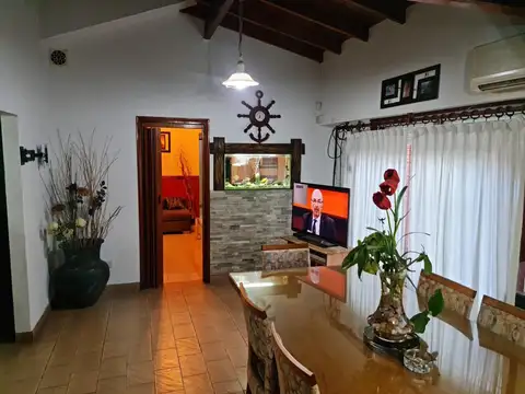 Venta o Permuta – Hermosa Casa Quinta en Malvinas Argentinas