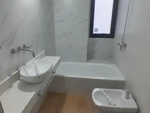 Departamento 3 ambientes con 2 baños