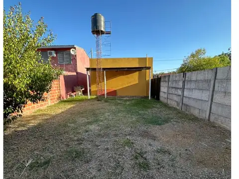 Casa en Venta con 1 cochera