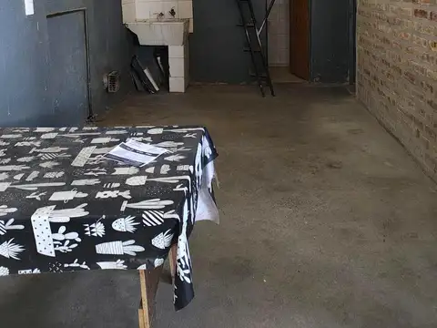 Galpon en Alquiler 20  mts Fondo