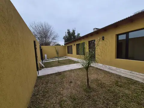 Casa 3 ambientes con 3 baños