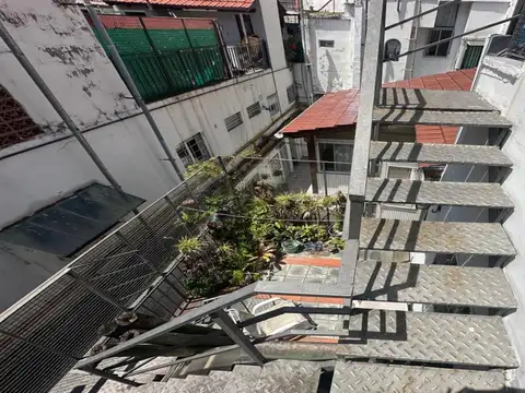 Depto Tipo Casa en Venta en Almagro, USD 95.000