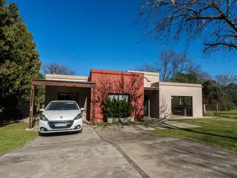 Casa en VENTA en Barrio Los Pilares APTA CREDITO