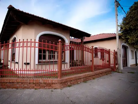 Casa en Venta en Bahía Blanca, USD 115.000